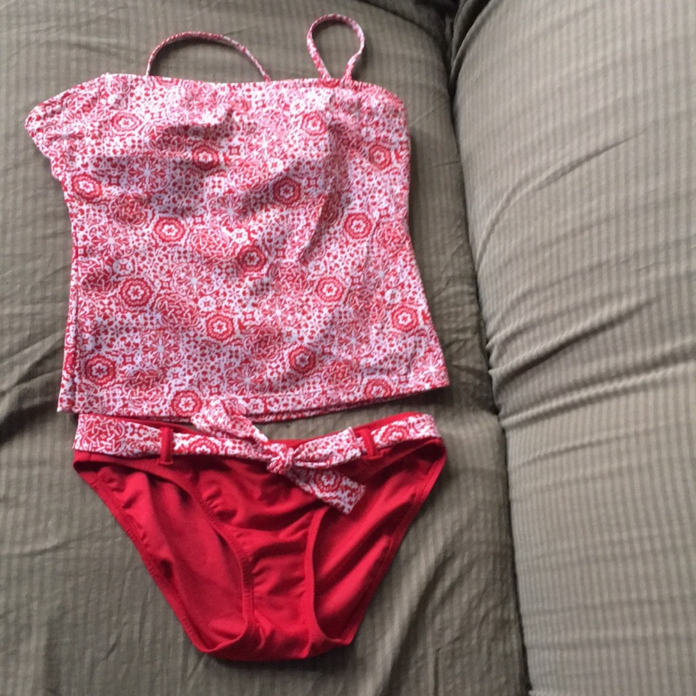 Tankini - new with adjustable straps